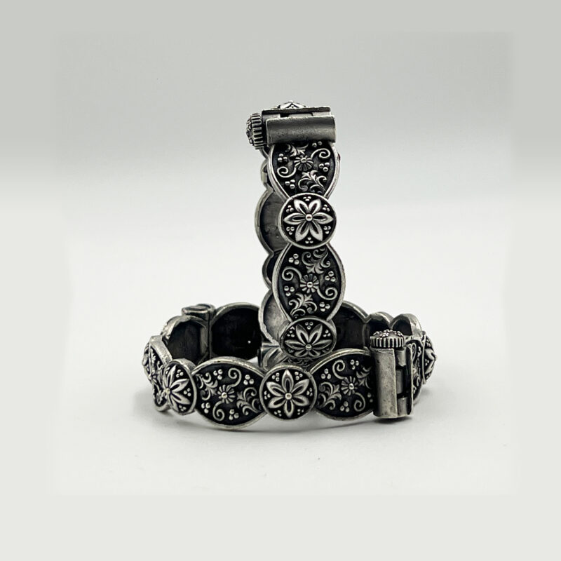 Single Piece of Silver Replica Rajwadi Sahiba Openable Bracelet & Kada, Oxidised Hand-Cuff Tribal Bangle, Traditional and Antique finish - Image 3