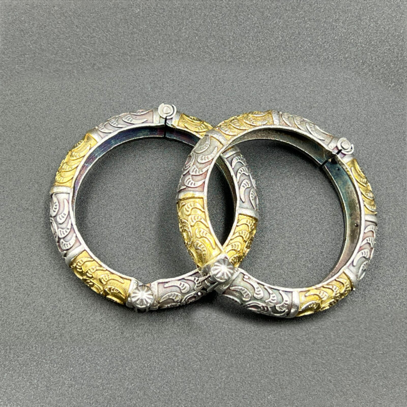 THE STYLE COURTYARD Single Piece of Silver Replica Rajwadi Sahiba Openable Bracelet & Kada, Oxidised Hand-Cuff Tribal Bangle, Traditional and Antique finish - Image 2